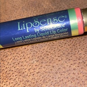 LipSense Sheer Berry